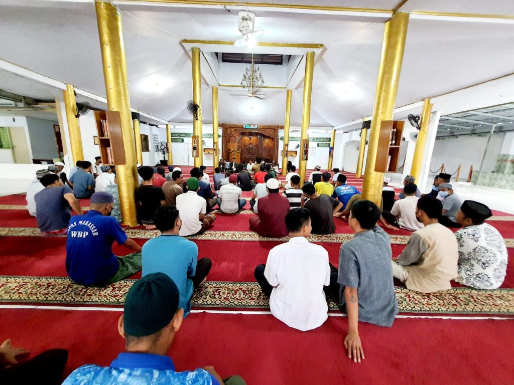 Kemenag Kota Makassar Laksanakan Penyuluhan Agama Kepada WBP Lapas Kelas I Makassar