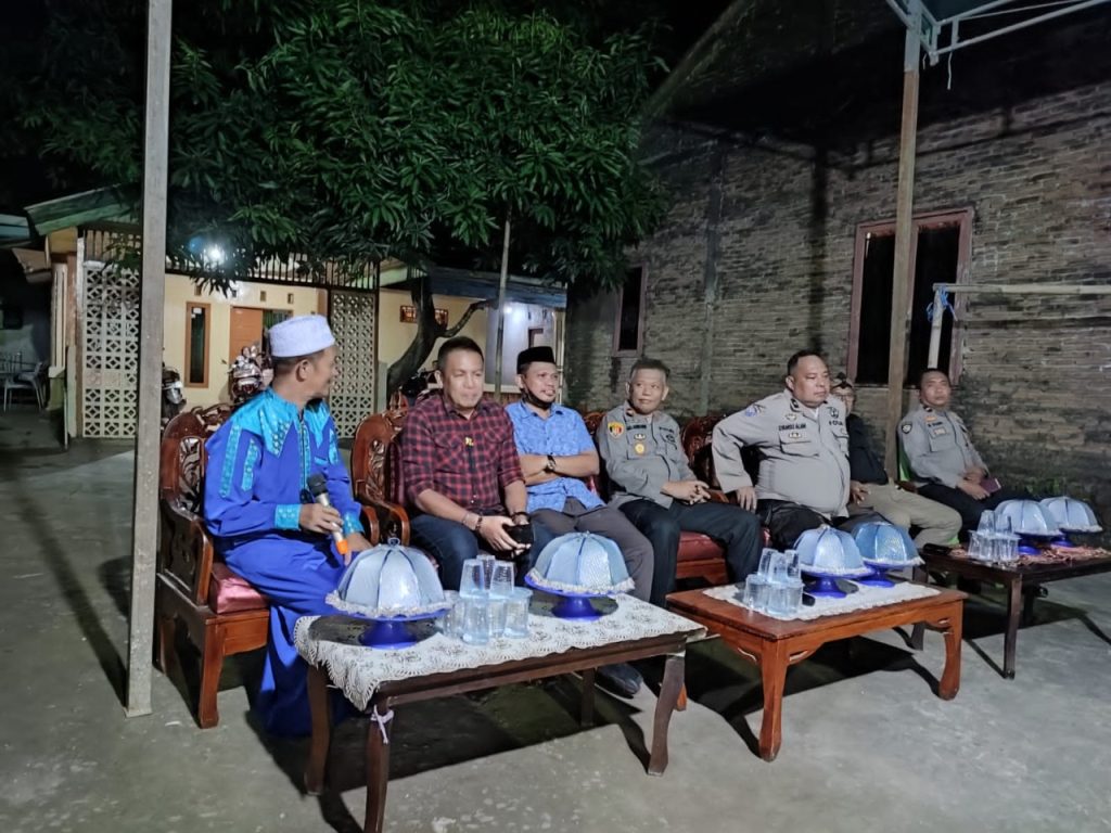 Kapolsek Pallangga Silaturahmi Dengan Masyarakat Pangkabinanga