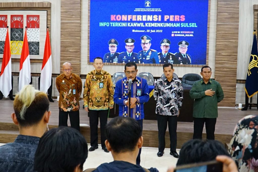Kakanwil Kemenkumham Sulsel Ekspose Isu Terkini, Saat Konferensi Pers