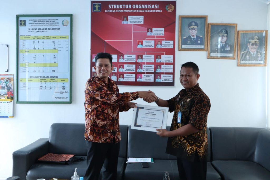 Lapas Bulukumba Kemenkumham Sulsel Raih Penghargaan Peringkat Terbaik I IKPA dari KPPN Bantaeng