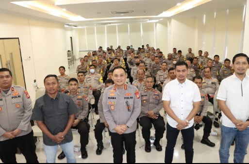 Kapolres Metro Jakarta Barat: fungsi Bhabinkamtibmas merupakan ujung tonggak polri terdepan di masyarakat