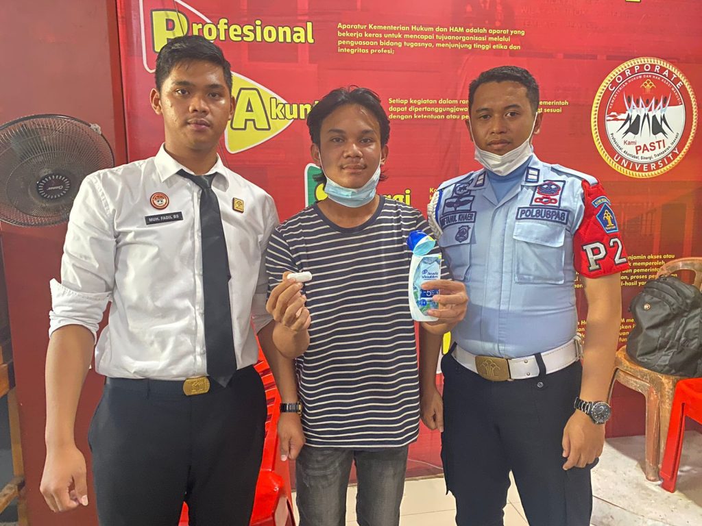 Petugas Lapas Bulukumba Gagalkan Upaya Penyelundupan Diduga Sabu-sabu Kedalam Lapas