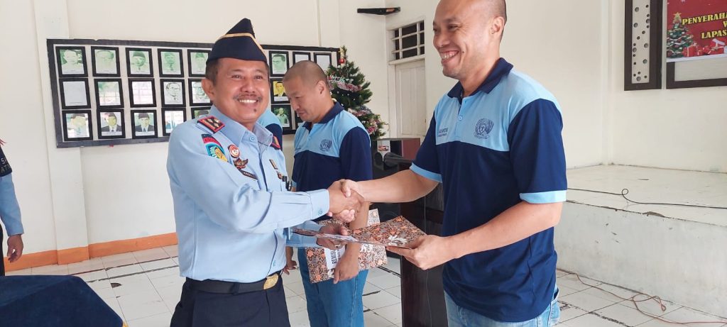 19 WBP Lapas Narkotika Terima Remisi Natal 2022