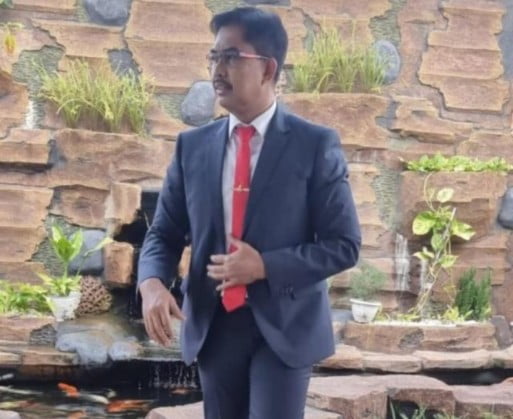 Kanit 3 Subdit 3 Tipikor Polda Sulsel Raih Gelar Lulusan Terbaik Program Doktor Unhas Tahun 2022
