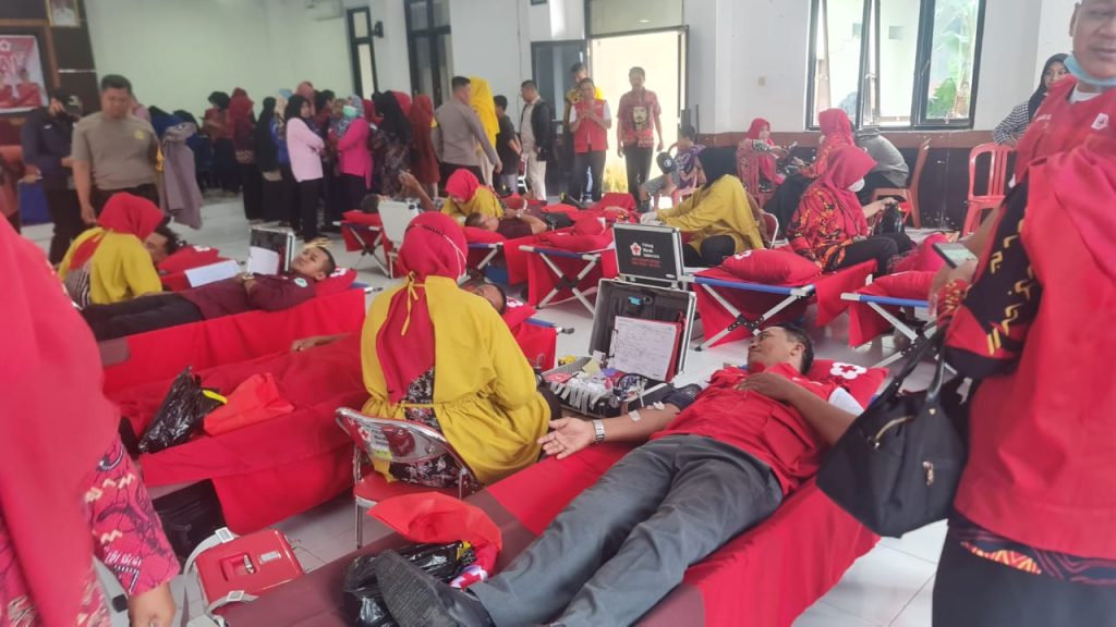 Aksi Donor Darah di Kecamatan Pallangga, Jauh Melampaui Target