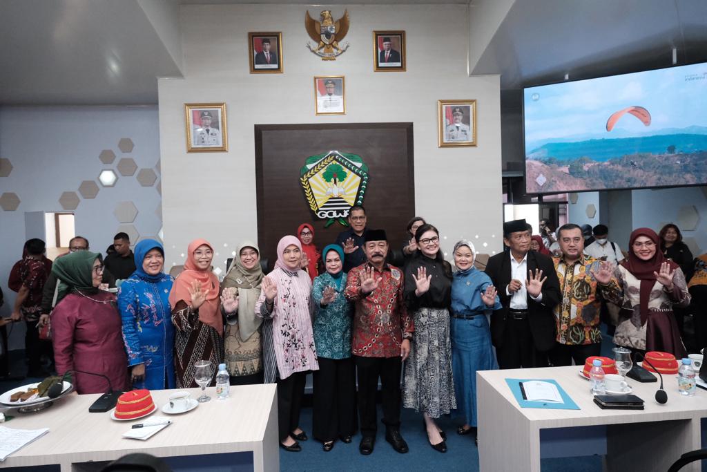 Wabup Gowa Paparkan Penanganan Stunting Pada Kunker Komisi IX DPR RI