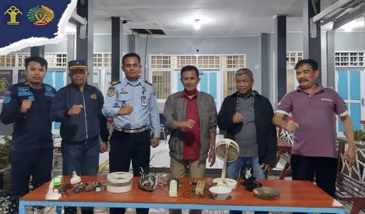 Cegah Dini Gangguan Kamtib, Lapas Narkotika Sungguminasa Rutin Laksanakan Penggeledahan Kamar Hunian