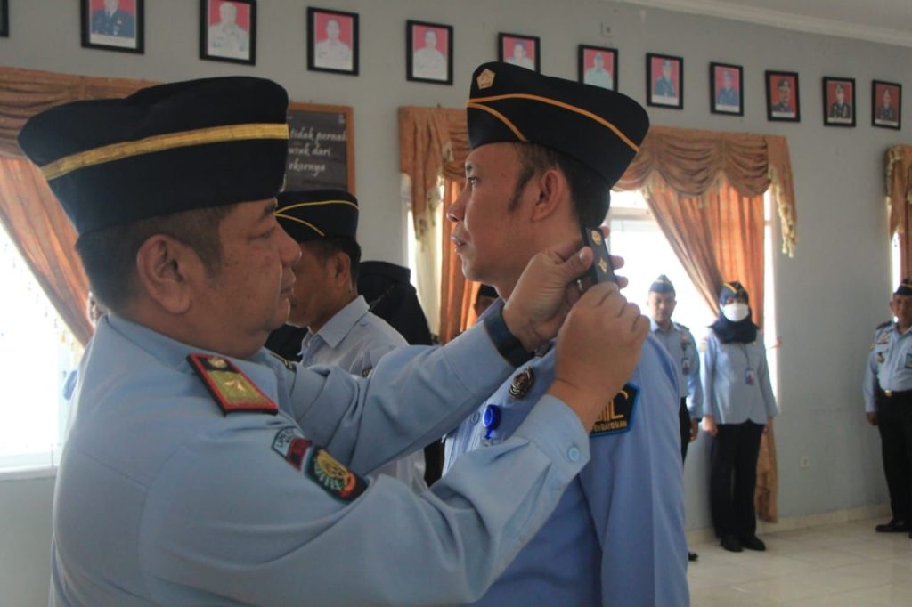 kukuhkan 7 orang Pegawai Negeri Sipil, Ini Pesan Kalapas