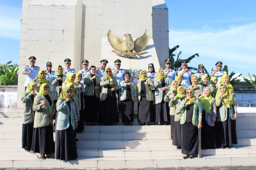 Sambut HBP ke-59, LPP Sungguminasa Ikuti Upacara Tabur Bunga