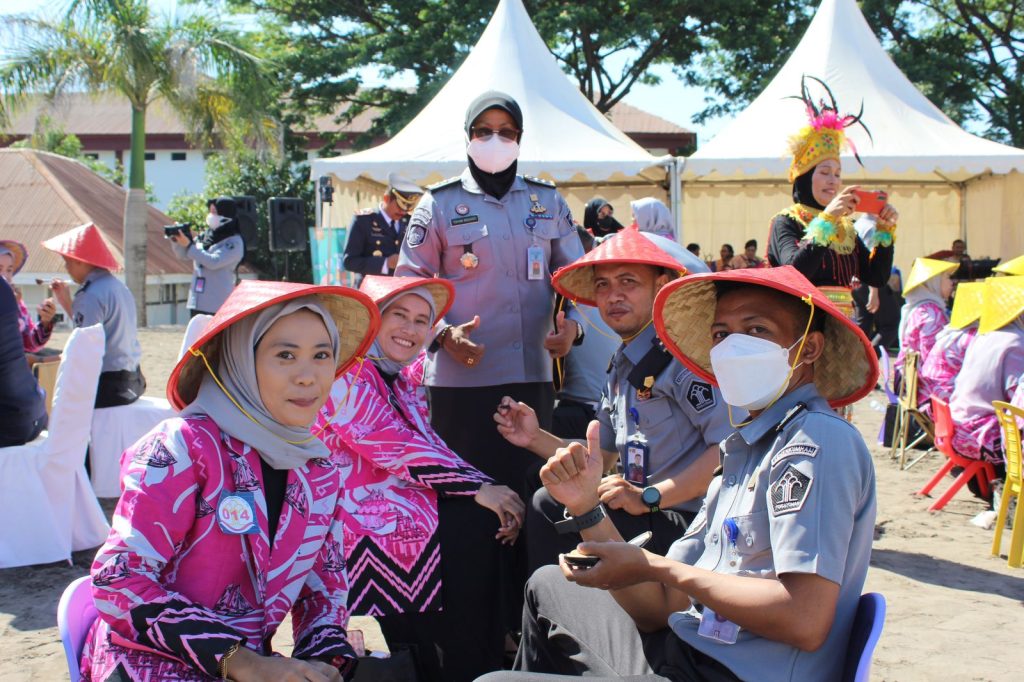 Plt. Kepala LPP Sungguminasa Dukung Penuh Peserta Lomba Merias Istri Hari Kemenkumham ke-78