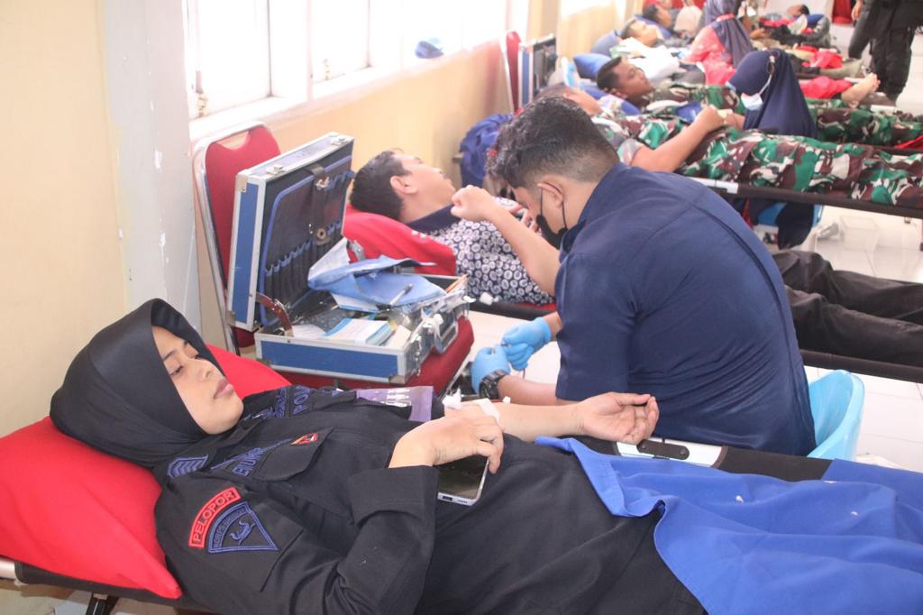 Lebihi Target, Donor Darah Brimob Bone Berlangsung Sukses Semarakkan HUT Ke 78 Korps Brimob Polri