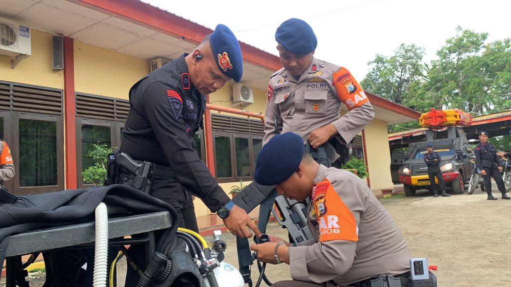 Sukseskan Pemilu 2024, Danyon Brimob Bone Matangkan Kesiapan Personel OMB