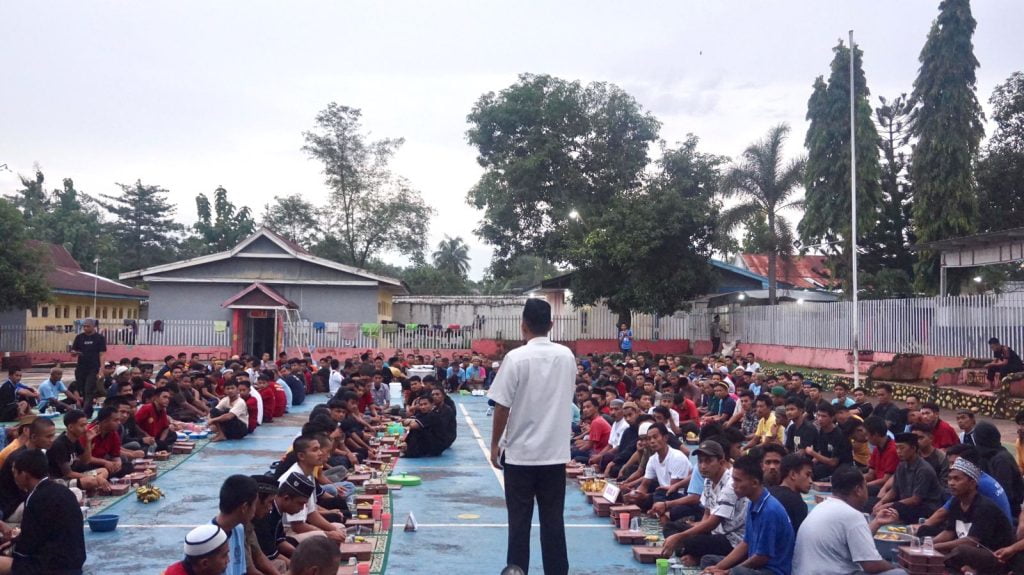 WBP dan Petugas Lapas Maros Laksanakan Buka Bersama