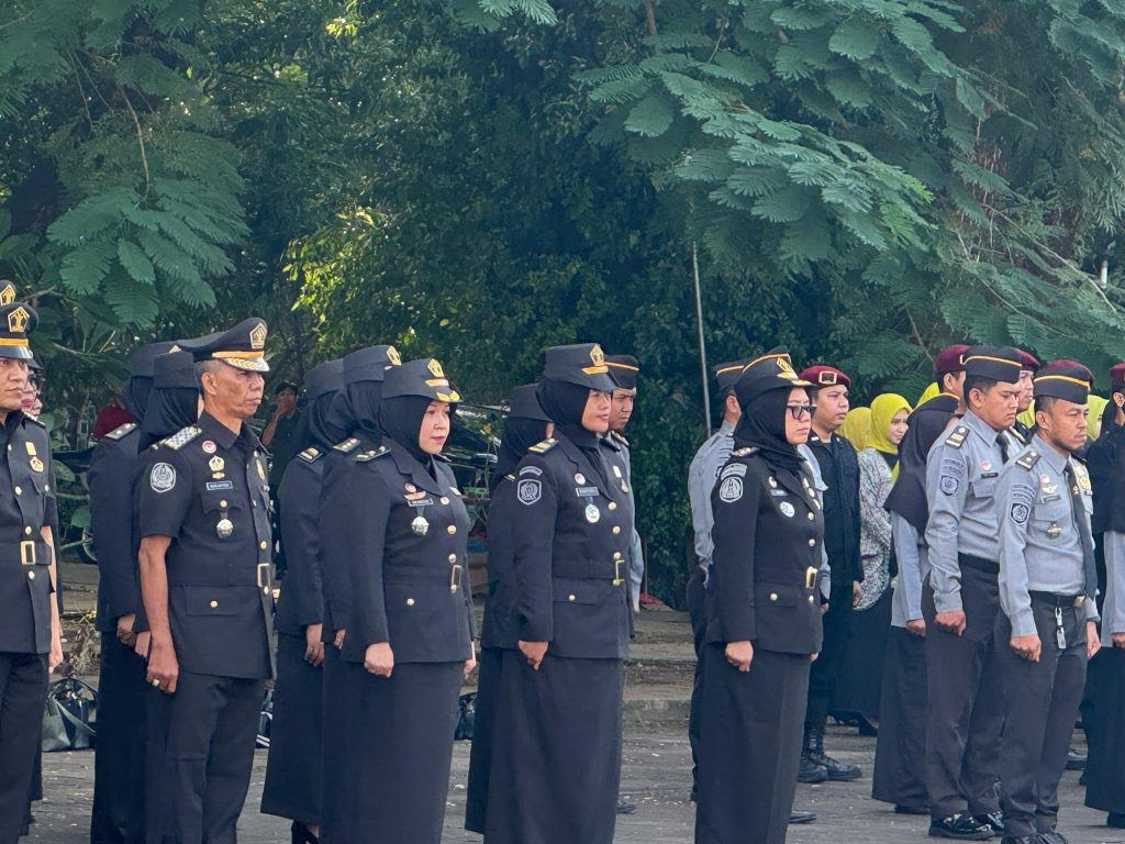 Peringati HBP Ke-60, LPP Sungguminasa Laksanakan Upacara Tabur Bunga Dan Ziarah Makam Pahlawan