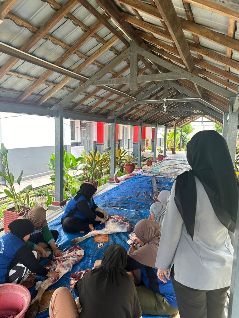 Rayakan Idul Adha 1445 H, LPP Sungguminasa Berkurban