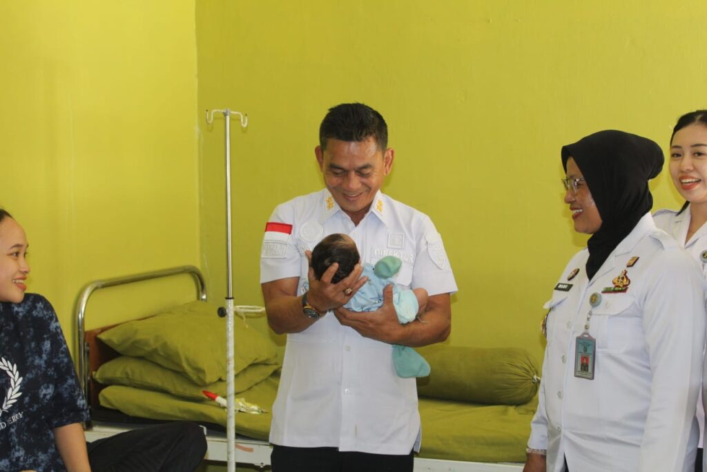 Monitoring Layanan Rehabilitasi, Dirwatkeshab DitjenPas Sambangi Lapas Perempuan Sungguminasa