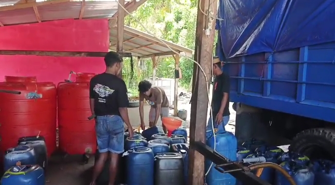 Viral, Dibarengi Bukti visual Temuan LSM Soal Penampungan BBM Solar Subsidi dan Dilapor Resmi. Endingnya, Hanya SP3 Polres Luwu!