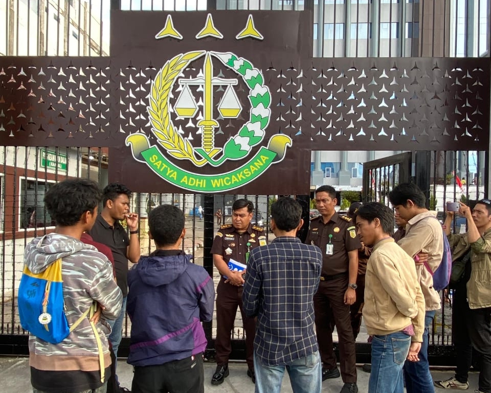GESIT Geruduk Kejati Sulsel, Desak Pengambilalihan Kasus Pungli di Selayar