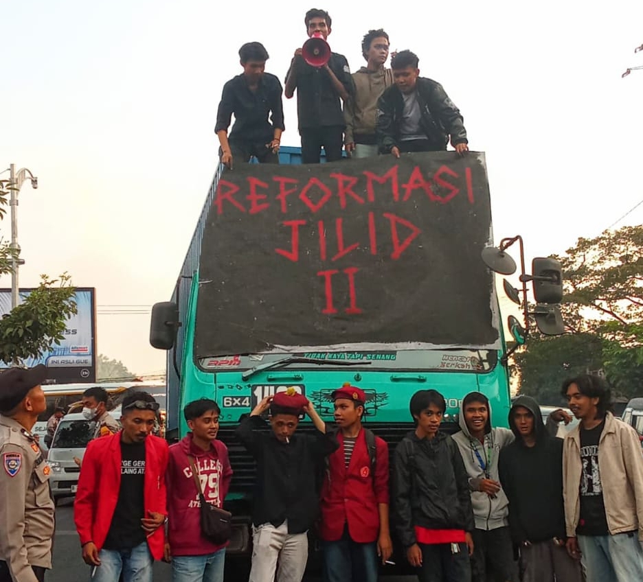 Aliansi KERAMAT Gelar Aksi Kritis di HUT RI ke-80: Reformasi Jilid II sebagai Seruan Perjuangan Rakyat