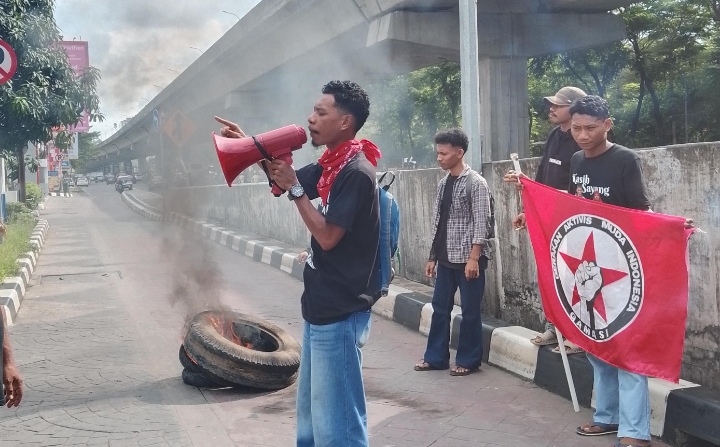 Koalisi Aktivis Bersatu Gelar Aksi Tuntut Evaluasi Kinerja Regident dan Pemberantasan Pungli di Samsat Se-Sulsel