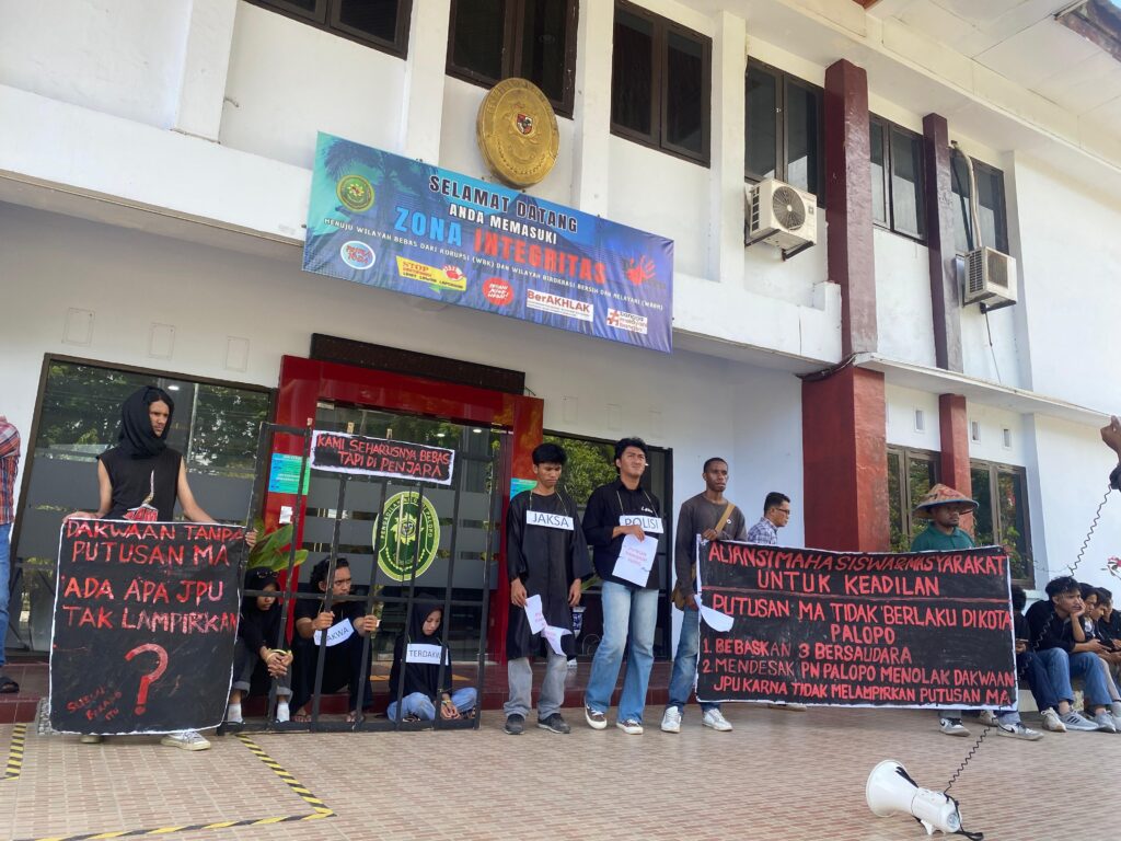Putusan MA Diabaikan, Mahasiswa Desak PN Palopo Tolak Dakwaan JPU