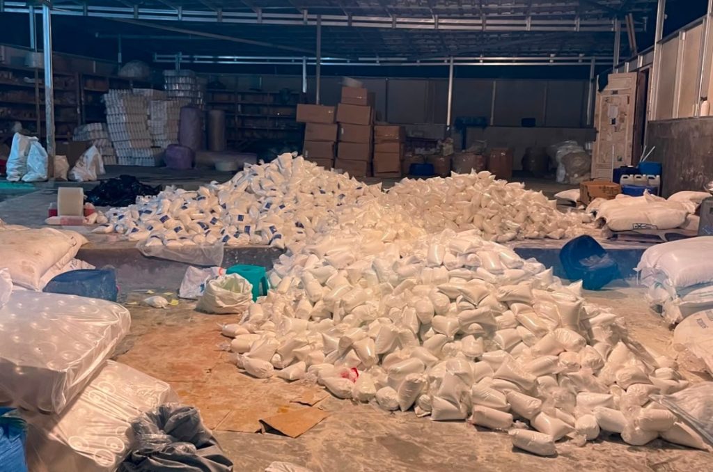 Diduga Beroperasi Tanpa Izin, Produksi Sabun Cair Pembersih Lantai di Hambaro Jadi Sorotan