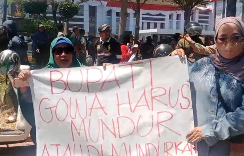 Lagi, Warga Gowa Desak Bupati Mundur