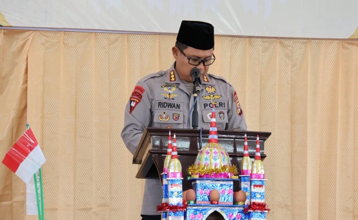 Maulid Nabi Jadi Momentum Satbrimob Polda Sulsel Perkuat Polri Presisi dan Kepedulian Sosial