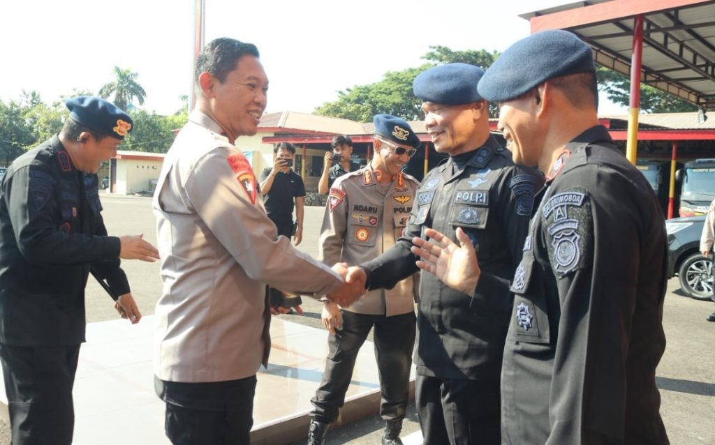 Kunjungi Makosatbrimob Polda Sulsel, Brigjen Heru Novianto Dorong Personel Responsif dan Humanis